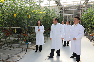 山東華宇工學(xué)院大學(xué)生創(chuàng)新創(chuàng)業(yè)實(shí)踐基地落戶德州財(cái)金智慧農(nóng)業(yè)產(chǎn)業(yè)園，引領(lǐng)農(nóng)業(yè)科研與試驗(yàn)發(fā)展新篇章